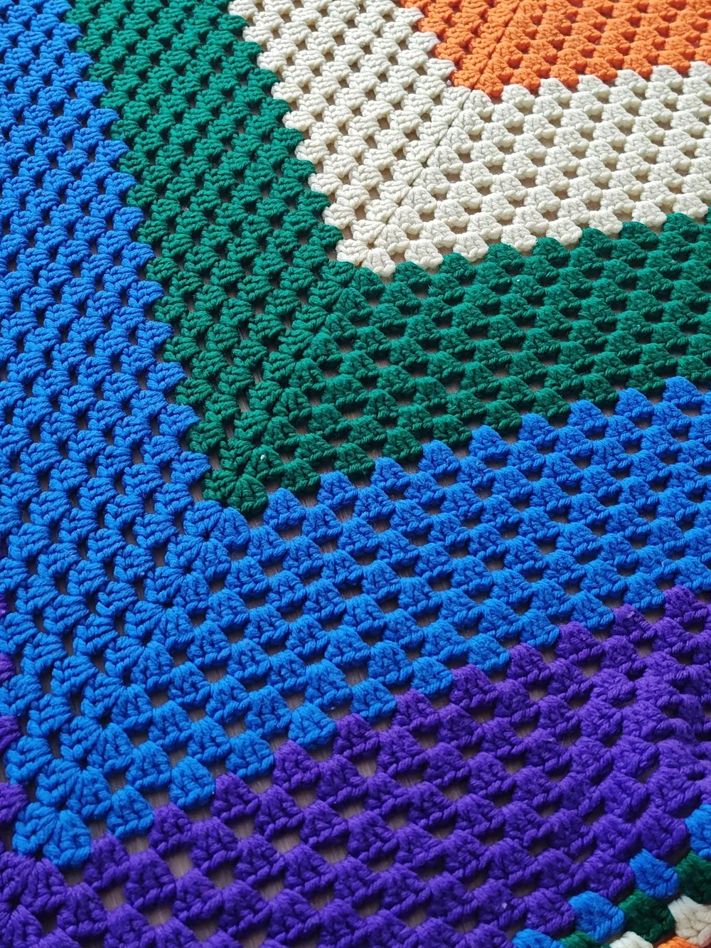 HANDMADE 61 in x 61 in  AFGAHN BLANKET CROCHET GRANNY SQUARE